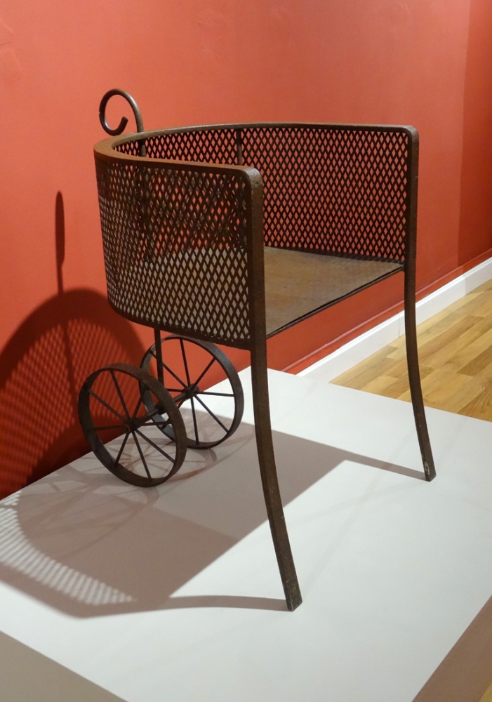 Guillermo Pérez Villalta, escultura, silla de diseño, 1989