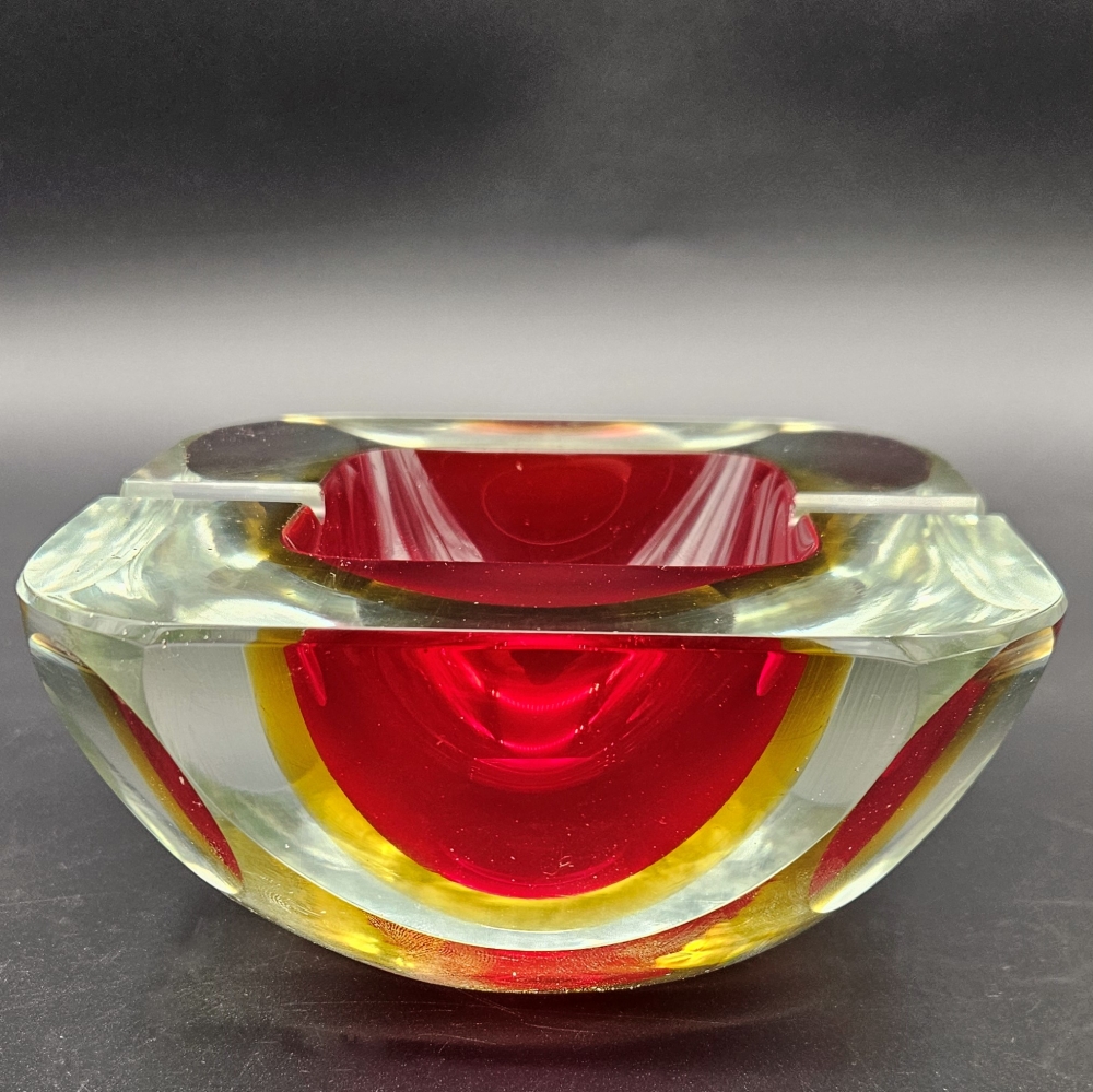 Cenicero de cristal de Murano de Alessandro Mandruzzato, Sommerso, 1950 - 1959