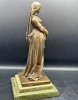  Escultura francesa de Joven en bronce, firmada P. Duboy