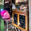 Mueble bar “Bistrot de París”, madera de cerezo, zinc y latón dorado, Roche Bobois, Francia, años 80