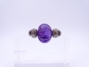 Sortija / Anillo con gran amatista gallonada, diamantes, oro 14k y esmalte, años 50