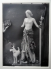Joel-Peter Witkin, fotografía contemporánea, mujer con perro, 2003