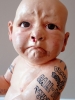 Javier Aguilera, escultura figurativa contemporánea, manga, niño video juegos, 2006