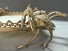 Centro de mesa o bandeja china Qing, bronce dorado y mármol, 4 grullas y dragones, c. 1890 