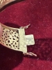 Brazalete de oro de 18 quilates con circonites 