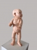 Javier Aguilera, escultura figurativa contemporánea, manga, niño video juegos, 2006