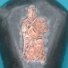 Biberón antiguo de peltre con figura de cobre, atribuido a China, XVIII / XIX.