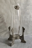 Jarrón art nouveau, cristal soplado y base de metal ornamentada, circa 1900
