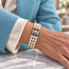 Pulsera Mikimoto de tres hileras de perlas cultivadas con cierre de plata