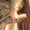 Escultura barroca de apóstol en madera policromada, atribuida al siglo XVII