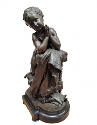 La Prière du Soir, Mathurin Moreau, metal patinado en bronce, Francia, siglo XIX