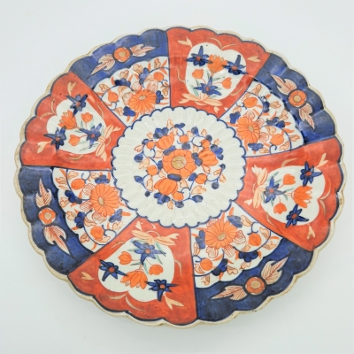 Plato de cerámica pintado a mano, Japón, Imari, 1890 - 1919