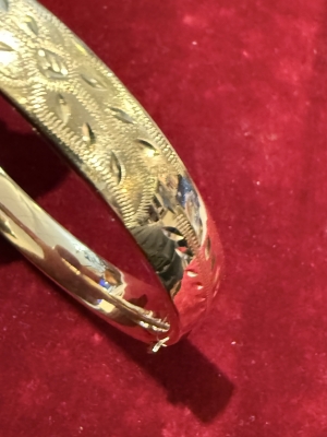 Esclava de oro de 18 quilates 
