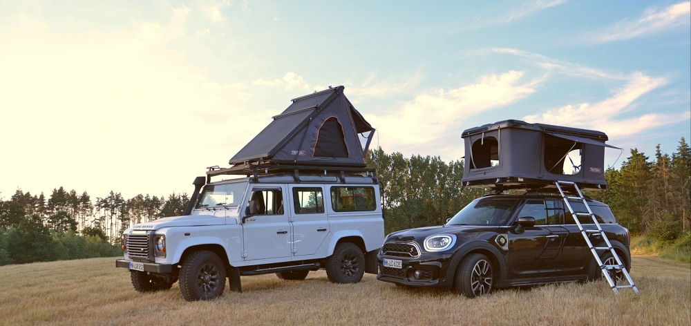 Land Rover Defender with rooftop tent