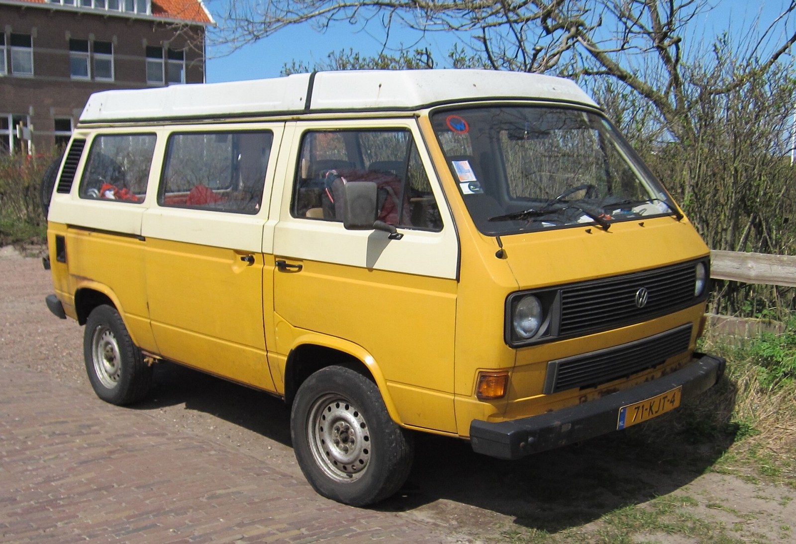 VW T3 Syncro surf van