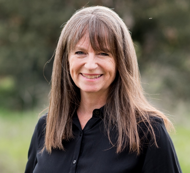 Amber Trevaskis Bloomer - cover