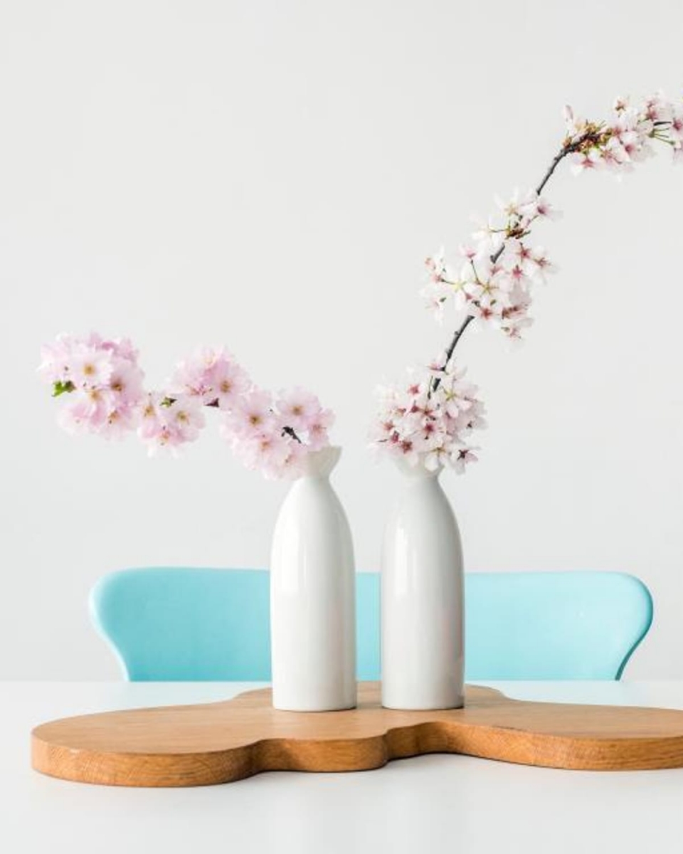 Twin Bud Vases on Oak Tray